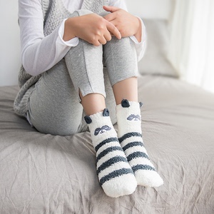 秋冬加厚保暖地板袜