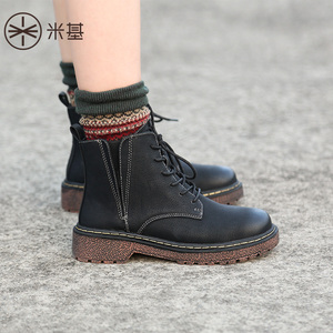 原宿风马丁靴短靴女