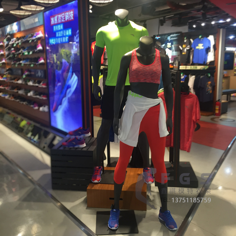 运动模特道具男女全身服装店模特架橱窗展示欧式肌肉塑料假人模特