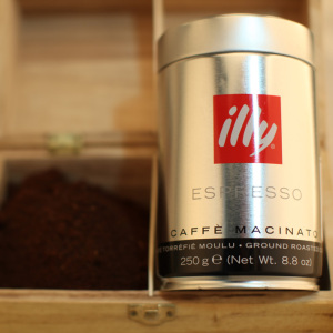 illy·意式浓缩黑咖啡