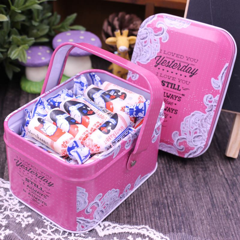 大白兔奶糖上海特产零食送女友生生日礼物创意糖果节礼盒