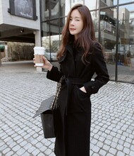 新款黑色长款羊绒大衣修身妮子毛呢<em>外套女装</em>翻