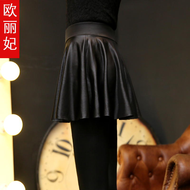秋冬仿皮女皮裤薄款包臀带小脚裙子假两件打底