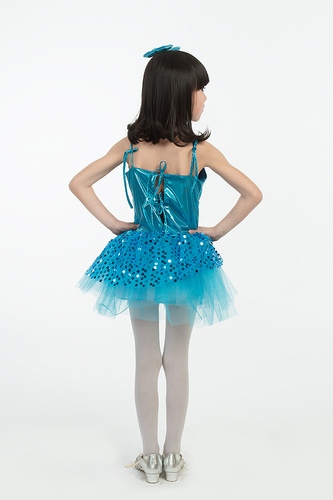新款六一儿童舞蹈服 少儿演出表演服装 女童吊带亮片纱裙蓬蓬裙