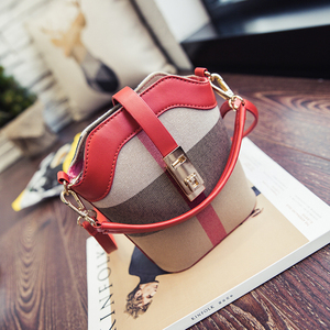 迷你英伦格子单肩包