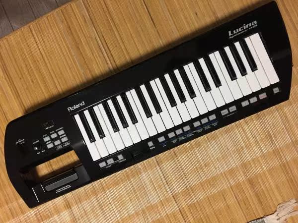 roland 罗兰战斧 ax-synth 肩挎式键盘 电子合成器 肩