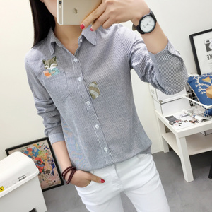 韩版狐狸刺绣打底衬衣