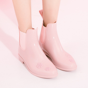 韩国短筒平底可爱雨靴