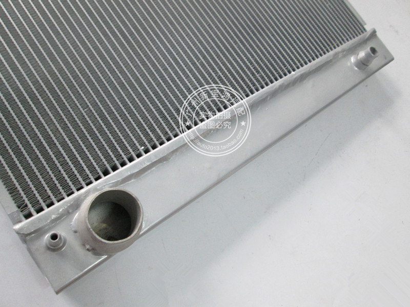 宝马e60 520i 523i 525i 528i 530i 水箱 散热器 质好