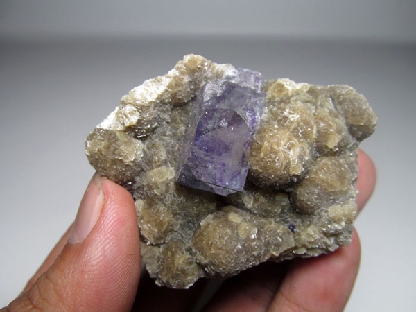 热销矿物晶体 紫色萤石 云母 矿石之城 矿物晶体