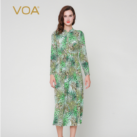 VOA绿叶豹纹真丝双绉立领长袖单排扣中腰百褶通勤淑女连身裙商品大图