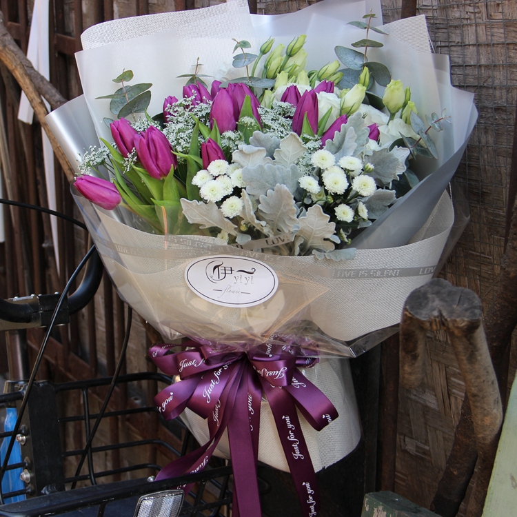 进口紫色郁金香韩式花束北京花店同城鲜花速递生日礼物母亲节送花