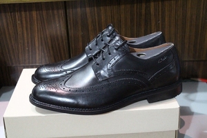 现货  正品代购其乐clarks 雕花已售1件 ￥ 699.0 ￥699.