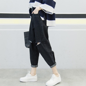 黑色破洞宽松牛仔裤