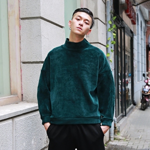 青年圆领金丝绒纯色卫衣