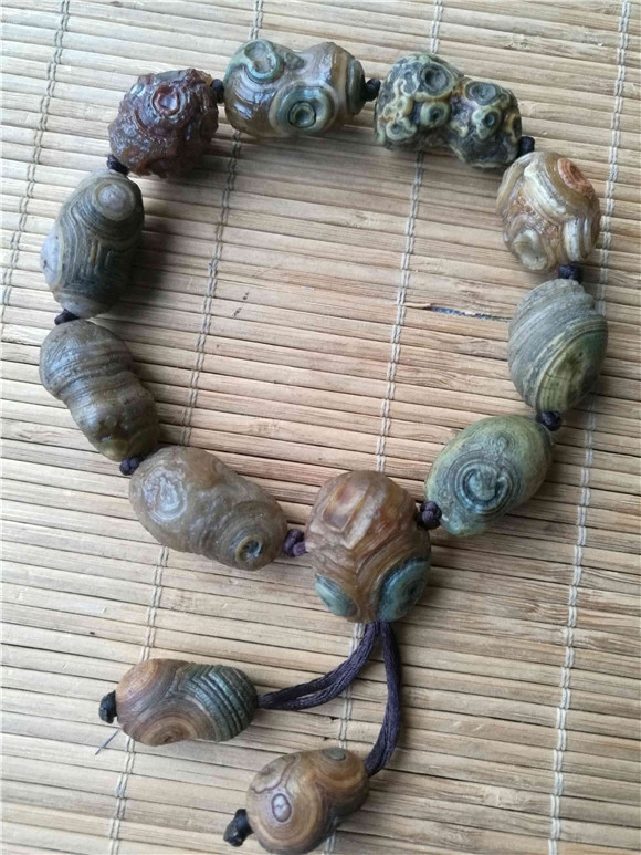 正品[天然天眼石]带天眼的天然玛瑙石评测 西藏