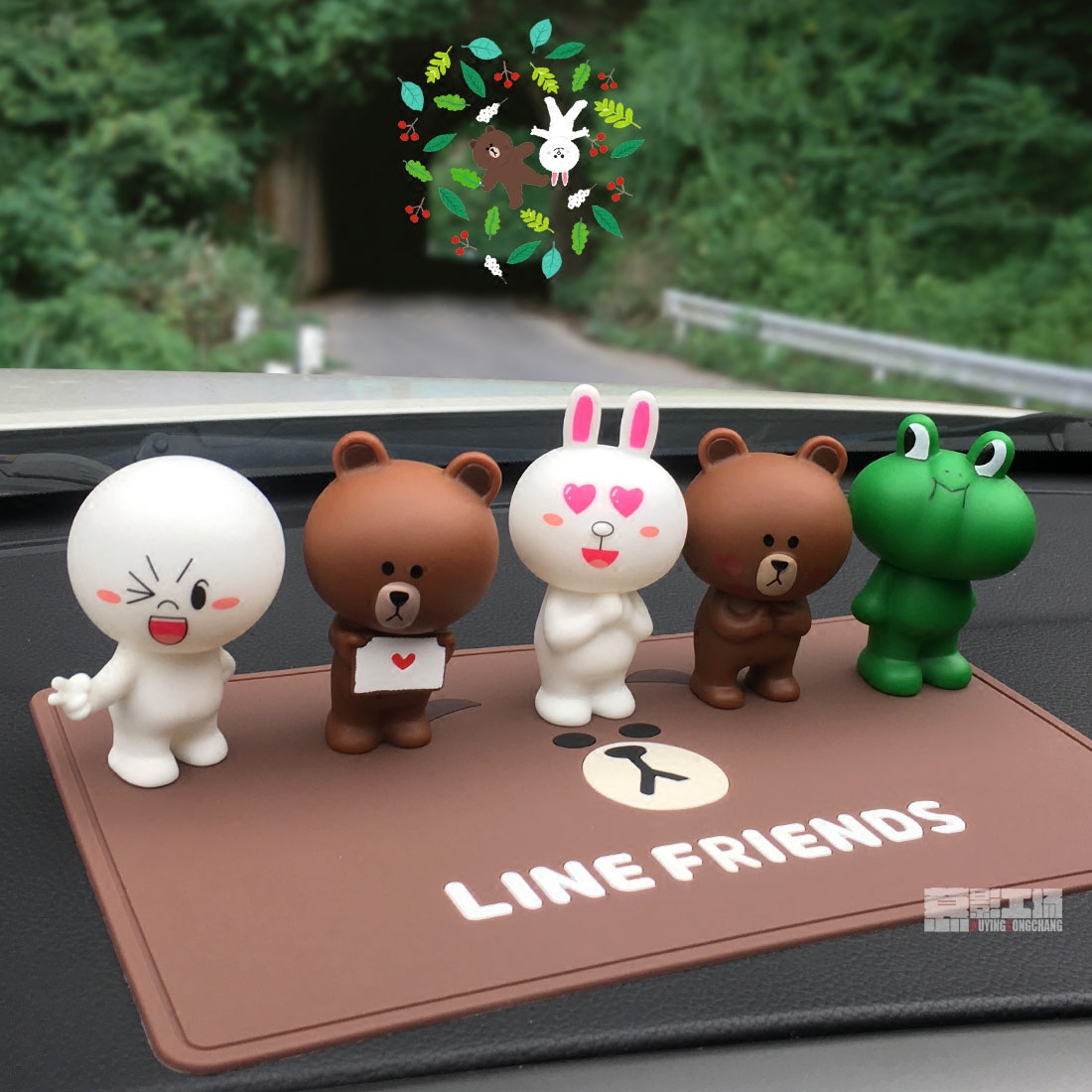 line汽车摆件 布朗熊可妮兔连我小镇车载内饰用品可爱卡通公仔