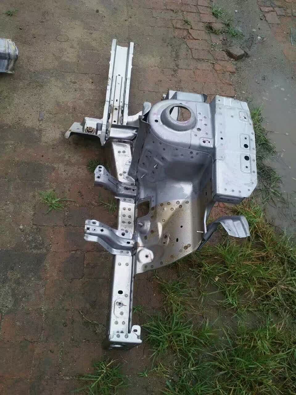 朗动前纵梁 立柱a总成 前翼子板侧围总成