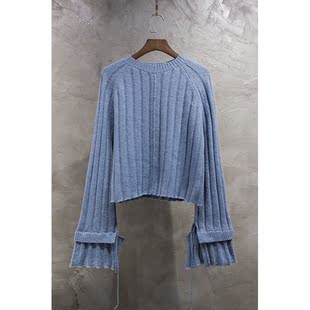 喇叭 玉米家yumi chao好看 17秋冬雾霾蓝圆领喇叭袖短款纯羊毛针织