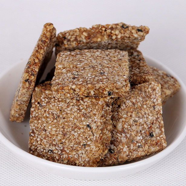 芝麻糖麦芽糖芝麻片纯手工农家特产小吃零食甜食糕点休闲食品