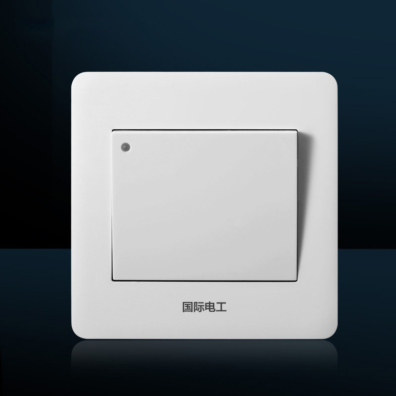 t6雅白 国际电工墙壁开关面板开关单联一开单控开关 夜光