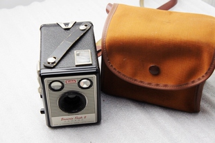 老式方箱相机 box kodak bnownie flsah ii 箱子照相机带皮套