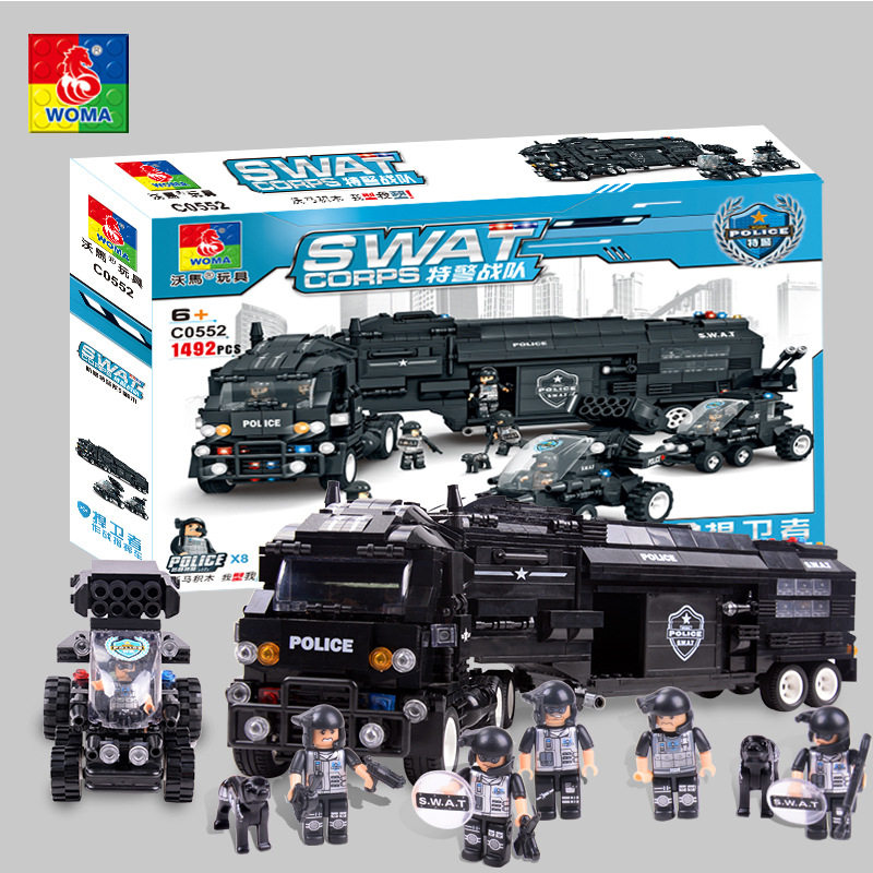 沃马新款儿童玩具模型积木特警系列捍卫者作战指挥车c0552