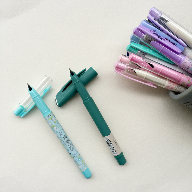 包邮批发爱好墨囊钢笔小学生抽墨水墨囊两用 学生写字练字钢笔