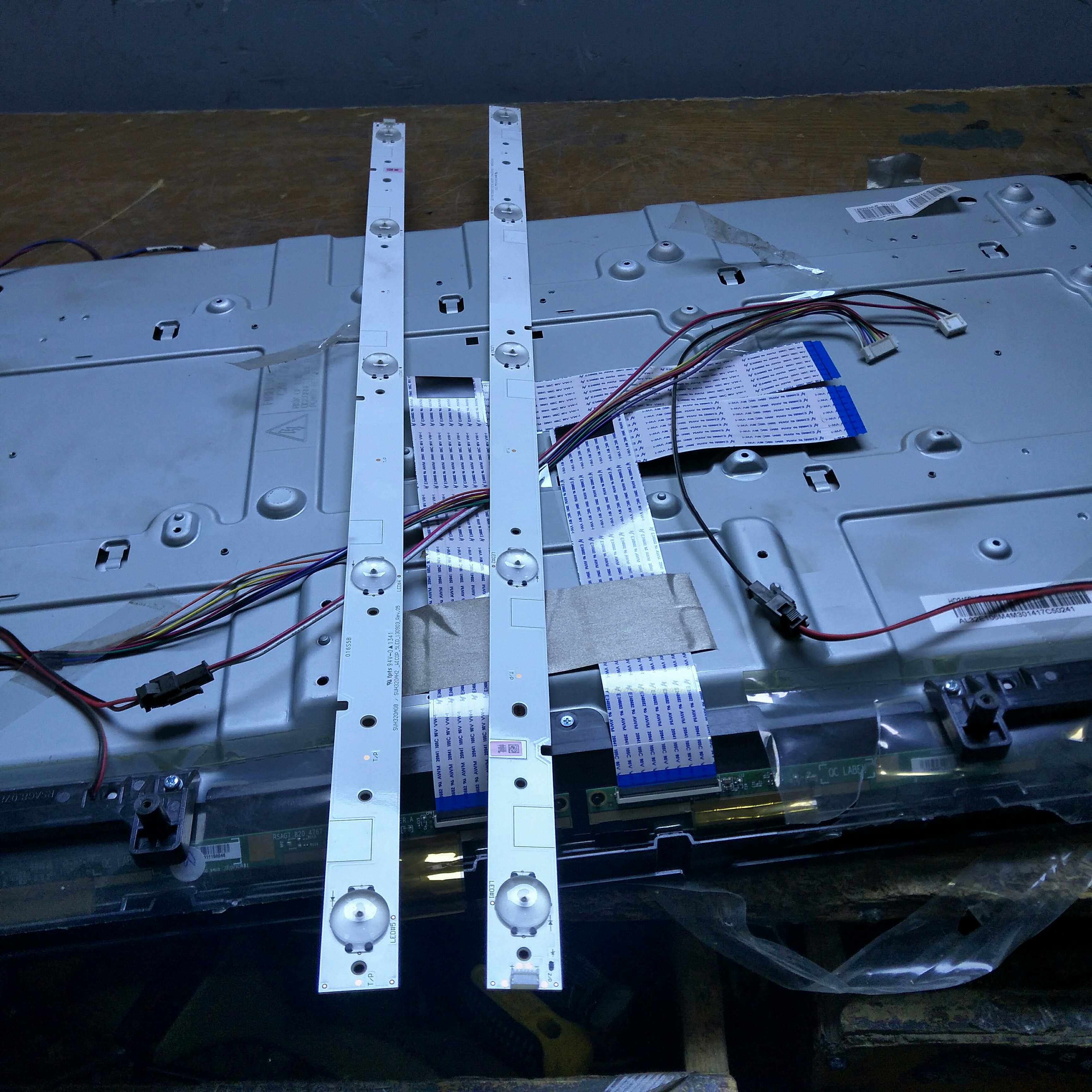 原装海信led32ec260jd led32k20jd灯条svh320ag8/svh320ah2一套