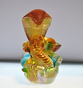 王者归来蛇琉璃摆件家居装饰蛇年生肖生日礼品高档创意工艺品