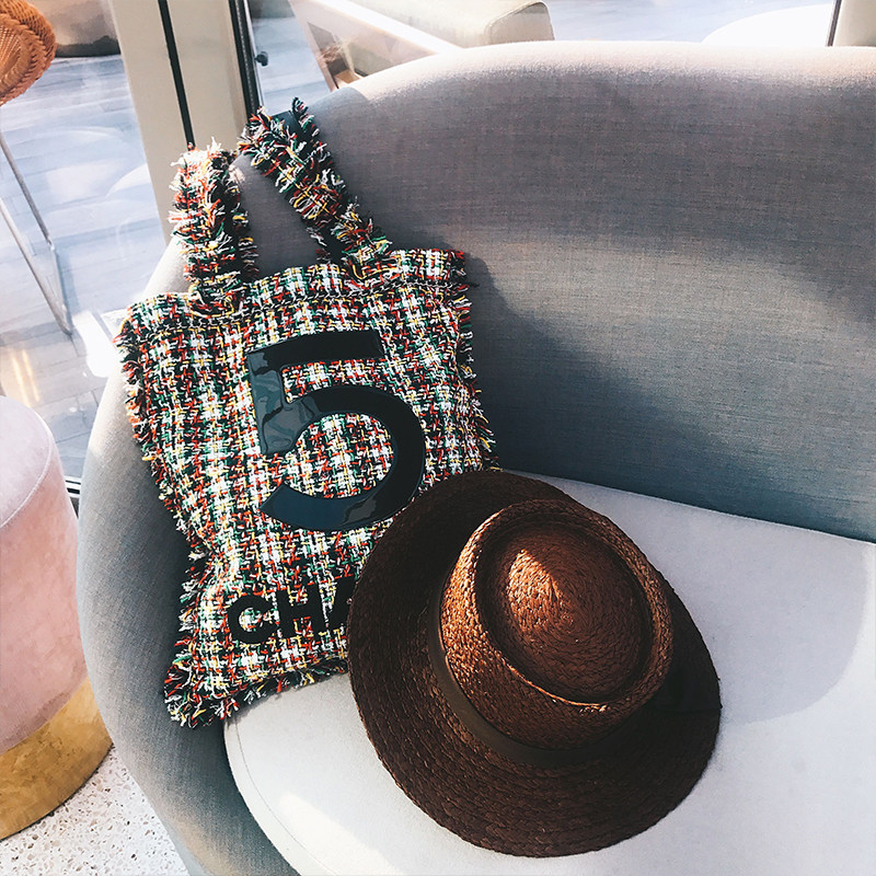 鸭舌帽女张大奕jupevendue2017新款韩版休闲潮人黑色弯檐棒球帽