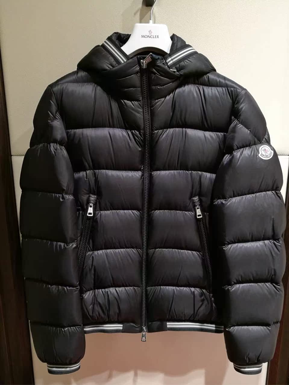 【够巴黎九折法国代购】moncler 2017秋冬新款 男士黑色羽绒服