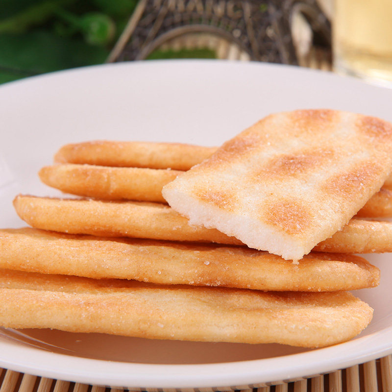 旺旺仙贝52g 膨化米果饼干 特产休闲零食品 酥脆烘焙点心非油炸