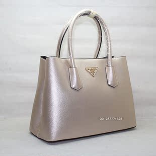 单肩斜跨 曼歌妮女包 十字纹真皮单肩斜跨包休闲百搭手提大包3502