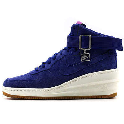Nike复刻鞋搭配( 耐克复刻鞋和正品脚感差多少 )