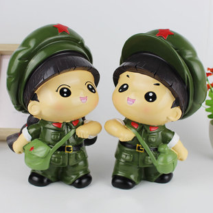 创意家居装饰品革命爱情红军小兵情侣树脂摆件结婚礼物婚庆礼品