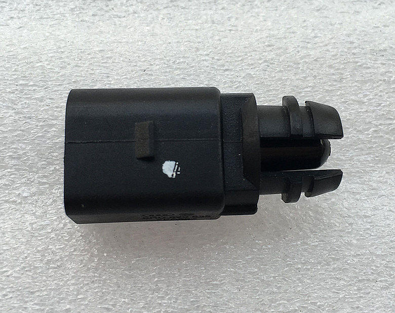 大众新桑塔纳新捷达速腾迈腾cc途观波罗帕萨特室外温度传感器原厂