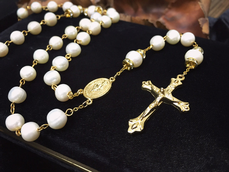 古董首饰梵蒂冈圣彼得大教堂0.8cm淡水珍珠耶稣十字架祈祷项链j11