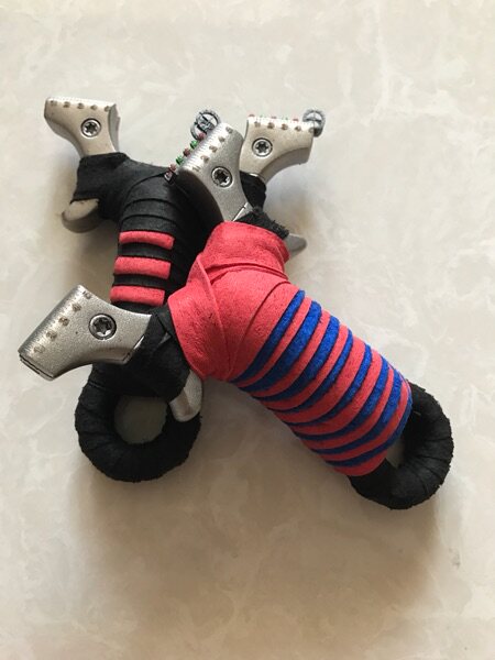 户外禁止打野鸡打鸟飞虎弓扁皮弹弓免绑弹工传统皮筋精准弹弓宽皮