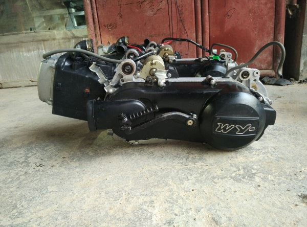 125.150发动机助力车王野金浪gy6发动机总成国产机头通用