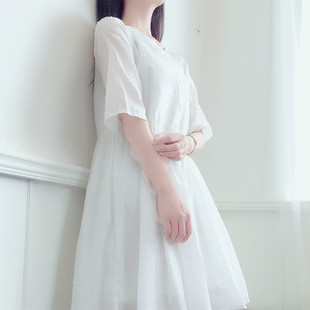 夏季新款日系小清新文艺简约宽松大码显瘦棉布白色连衣裙女装