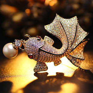 韩国高档精致锆石气质胸花女锦鲤鱼衔珠珍珠小金鱼胸针包邮