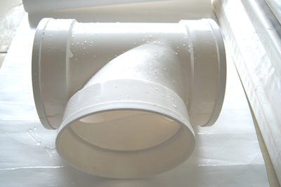 普通pvc排水管下水管管材管件配件顺水三通90度三通接头三叉400mm