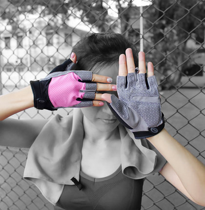 女子豹纹举铁手套露指半指运动健身手套训练骑行户外薄款透气手套_4