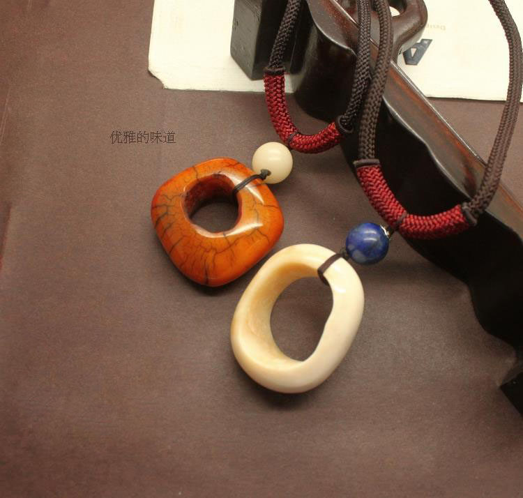 天然牦牛骨吊坠长款毛衣链情侣大气男女项链简约百搭配饰装饰挂件