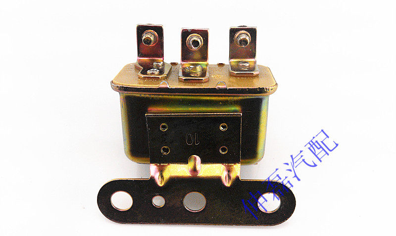 汽车喇叭继电器/喇叭开关/12v/24v各种喇叭通用继电器特价