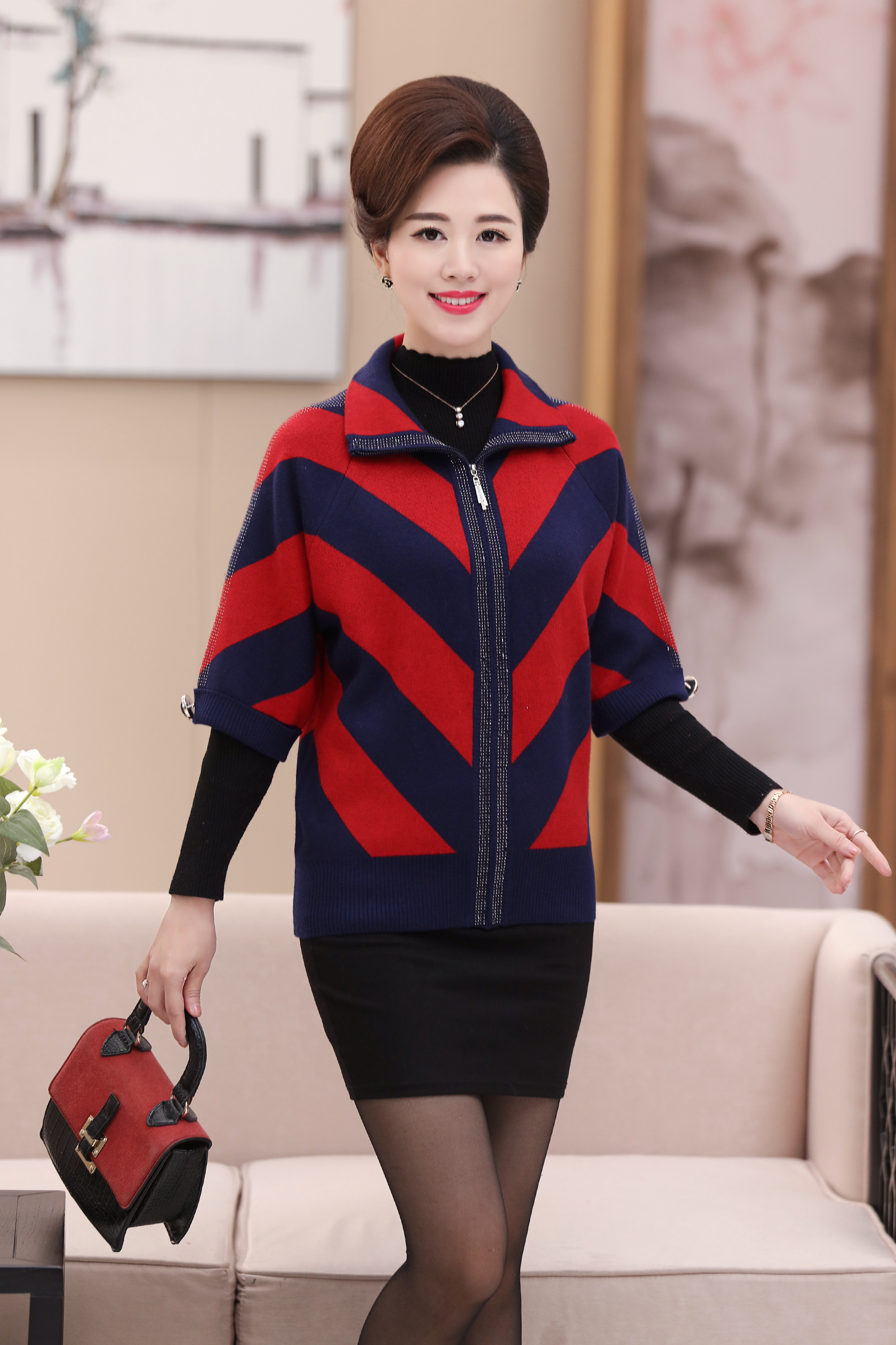 中老年人女装春装毛衣马甲外套大码妈妈装针织短款背心羊毛衫开衫