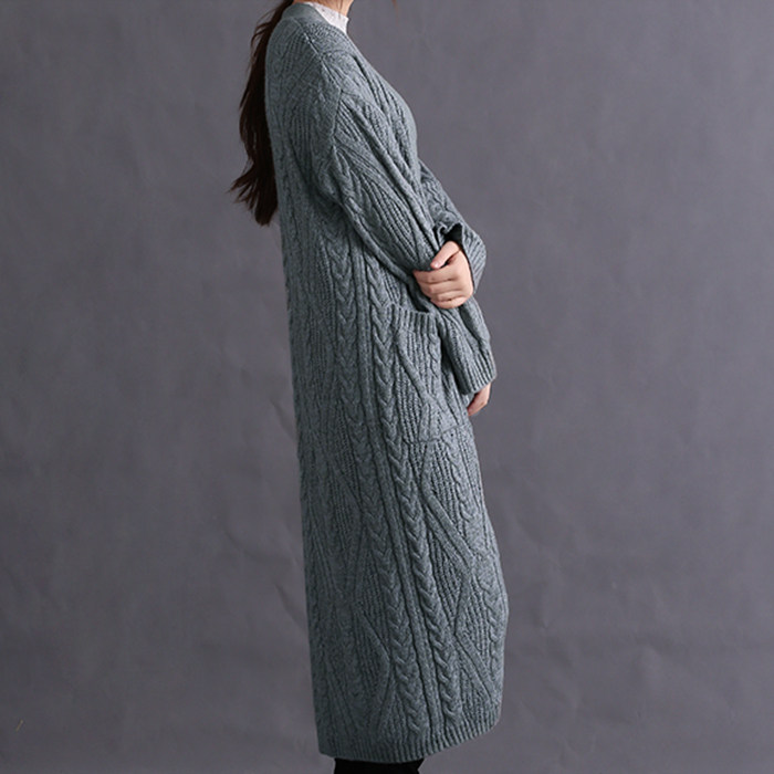 2017秋季韩国新款半开v领棒针麻花开衫中长款宽松双口袋毛衣外套