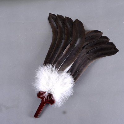 非物质文化遗产 仙鹤羽毛画扇子 羽毛扇 黑色特大号雕毛扇孔明扇