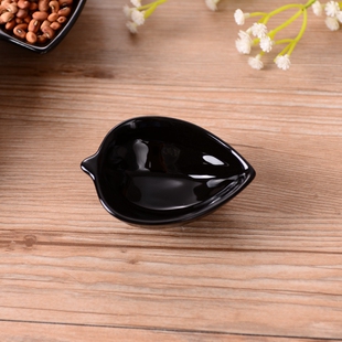 黑色陶瓷酱油调味碟芥末生醋辣椒创意小碟子方形圆形爱心叶形碟